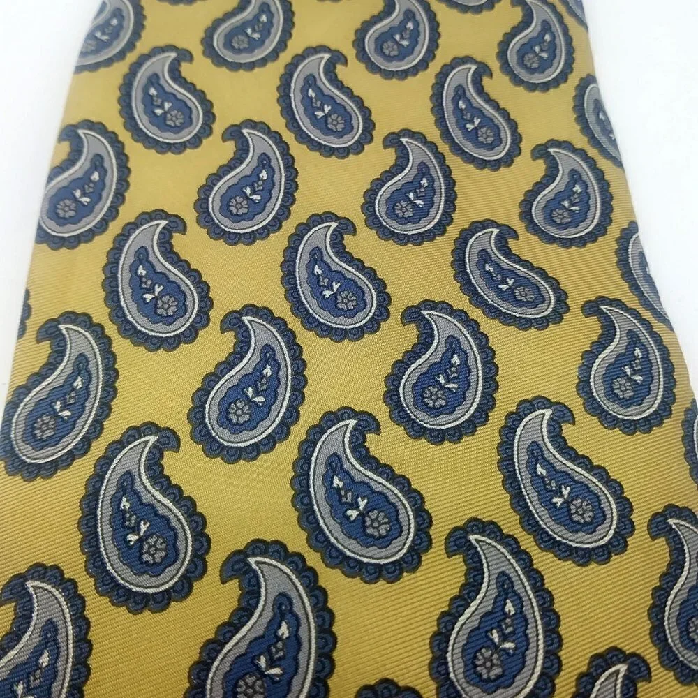 Essex Row Paisley Tie